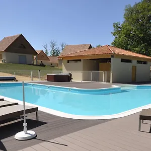 **** Village de vacances Le Bleu France