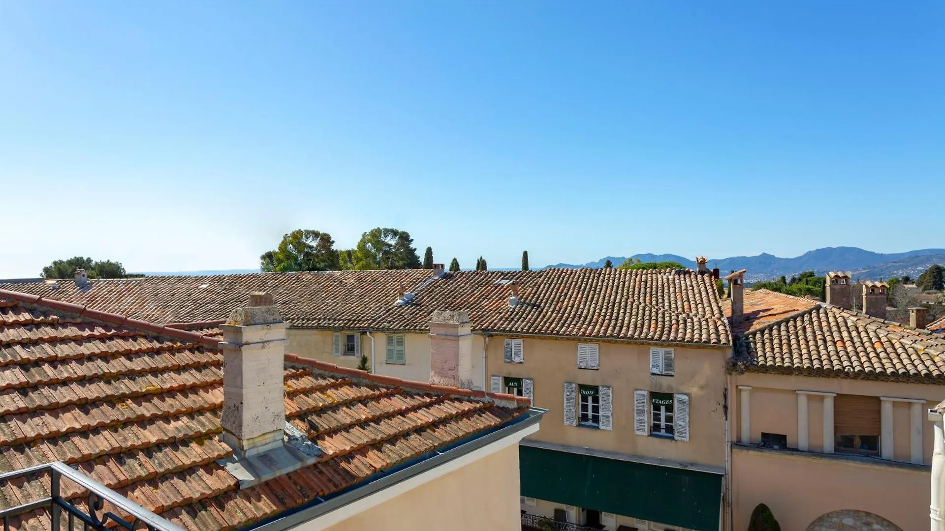 Mougins Luxury Retreats Aparthotel