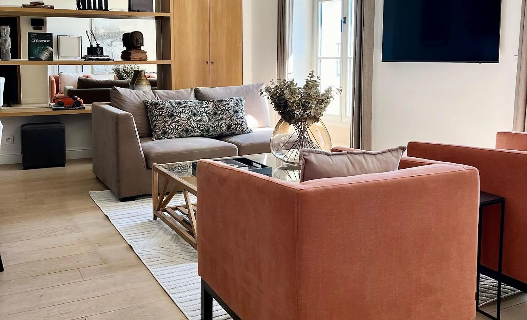 Mougins Luxury Retreats Aparthotel